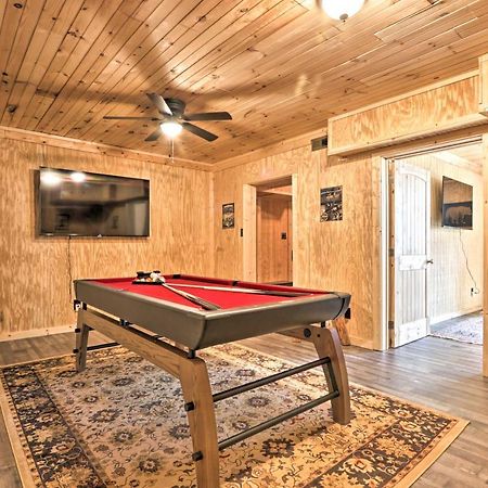 Gatlinburg Cabin With Loft And Game Room 1 Mi To Town Eksteriør billede