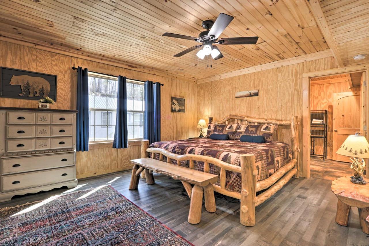 Gatlinburg Cabin With Loft And Game Room 1 Mi To Town Eksteriør billede