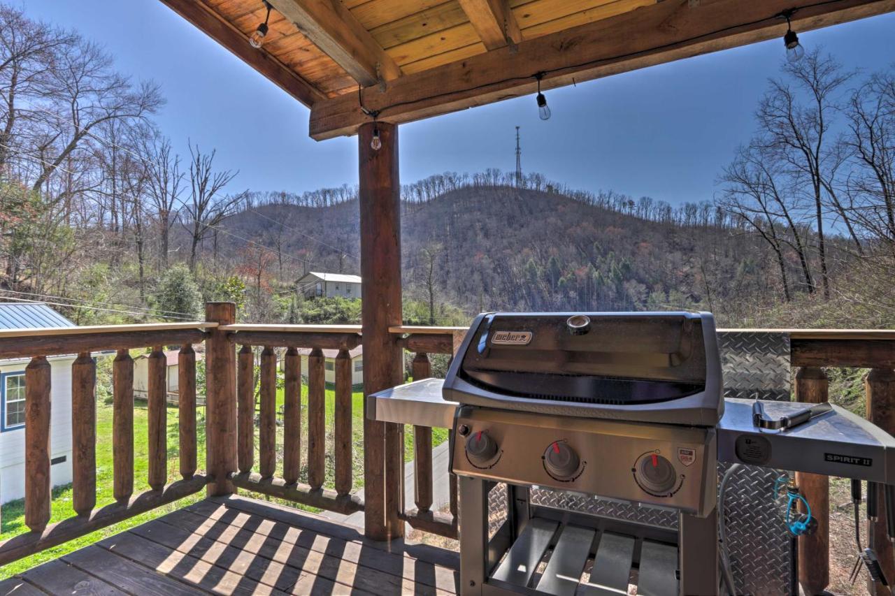 Gatlinburg Cabin With Loft And Game Room 1 Mi To Town Eksteriør billede