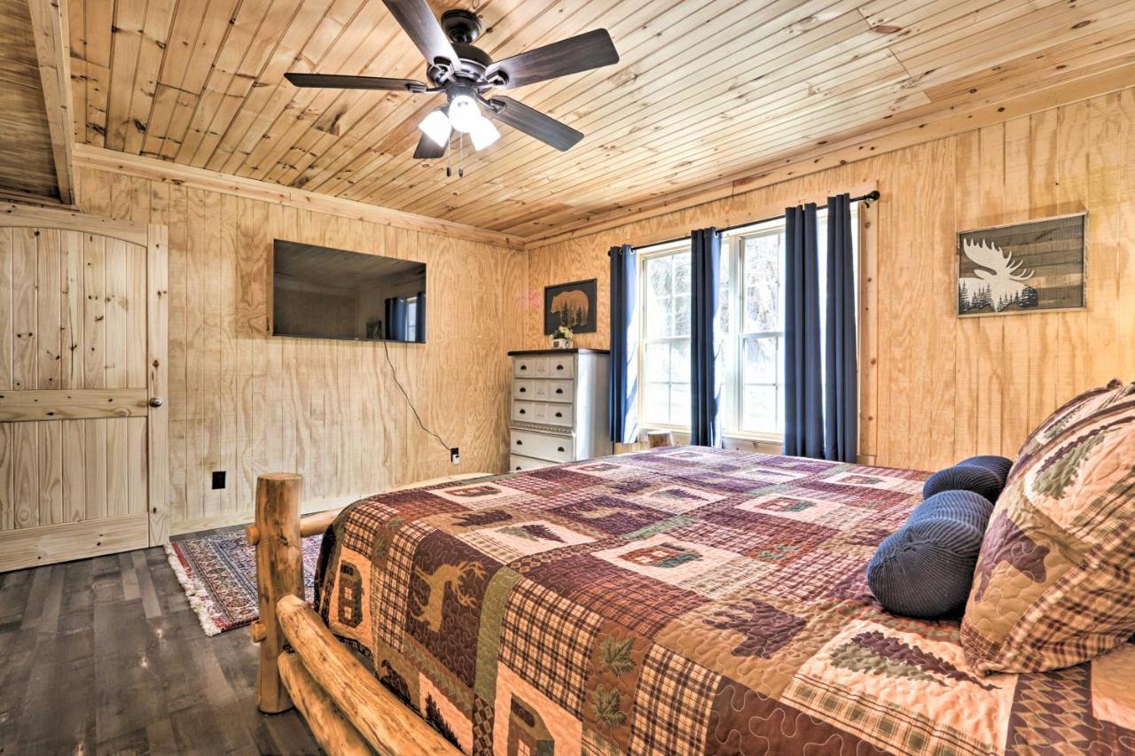 Gatlinburg Cabin With Loft And Game Room 1 Mi To Town Eksteriør billede